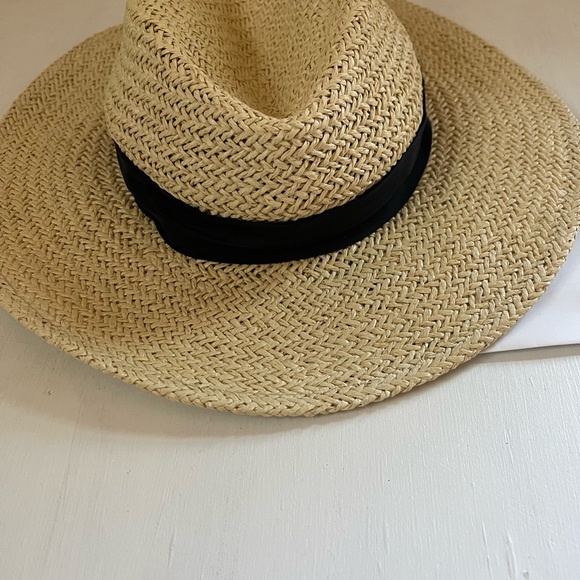 NWT BTB Los Angeles ASHER STRAW HAT Natural $88 Classic Floppy Women’s SMALL - Picture 2 of 3